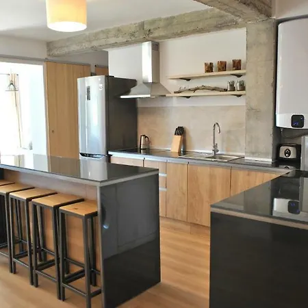The Boho-chic Oasis, Lovely Center Apartment